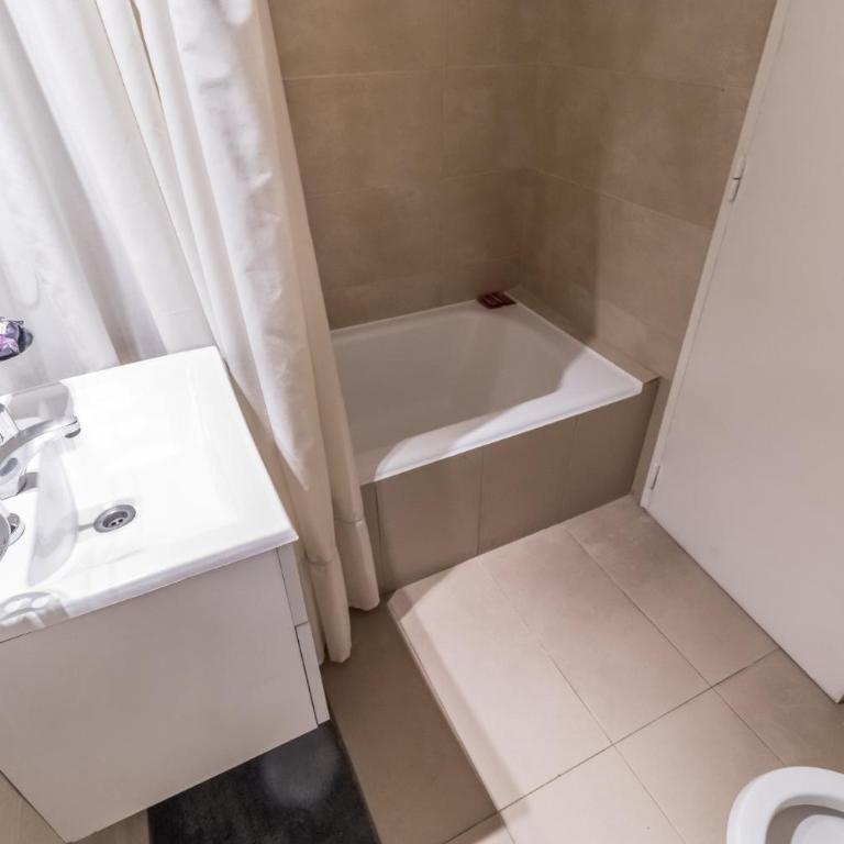 Hermoso y cómodo departamento en Palermo Recoleta, para dos o tres personas - Apartamento de 1 dormitorio - 17