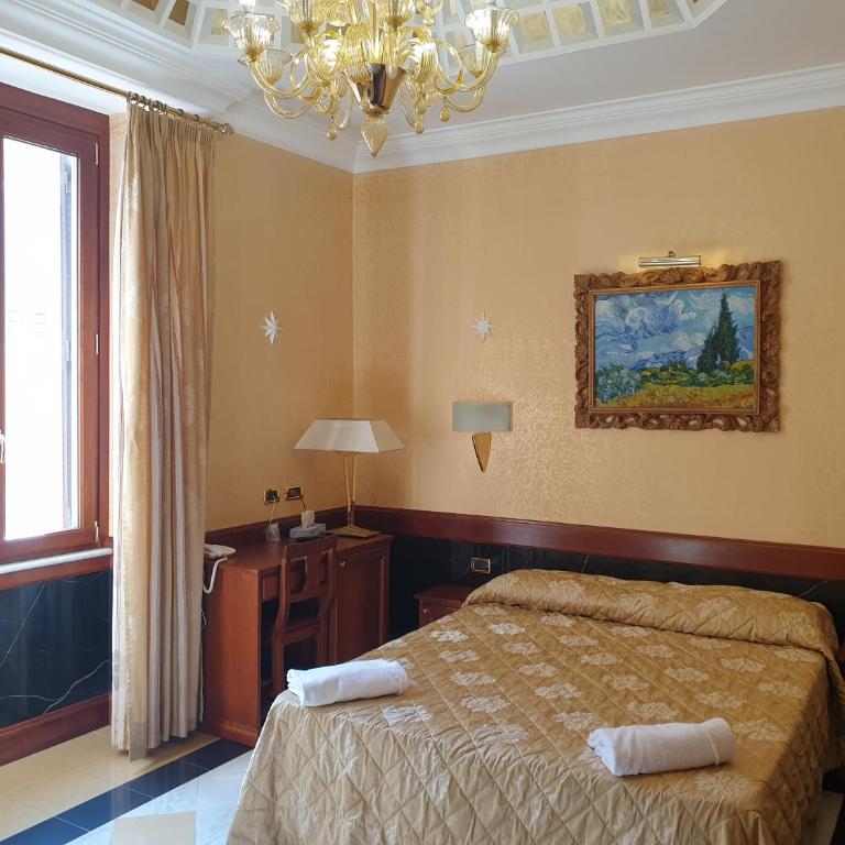 Hotel Bolivar - Camera Matrimoniale/Doppia con Letti Singoli - 4
