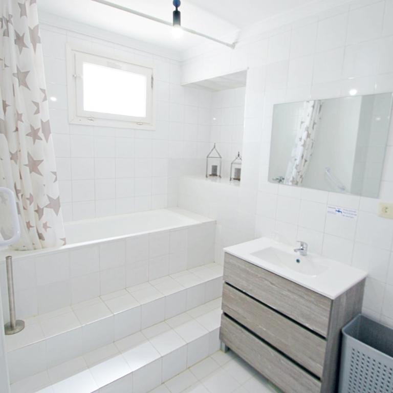 Aaron - holiday home with stunning views and private pool in Calpe - Villa - 8