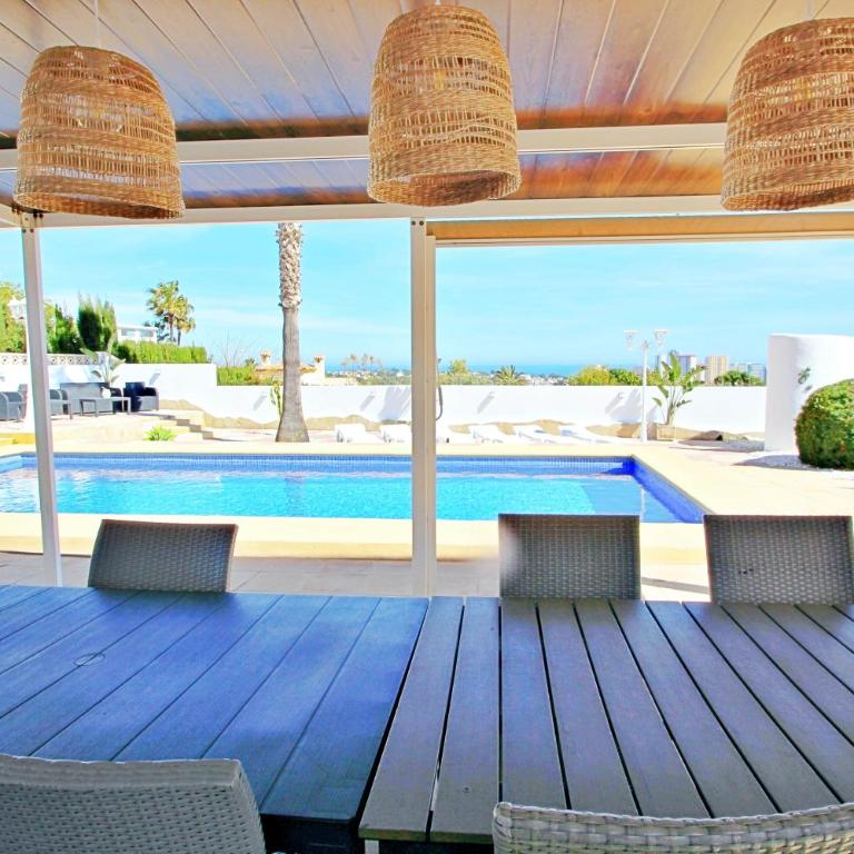 Aaron - holiday home with stunning views and private pool in Calpe - Villa - 24