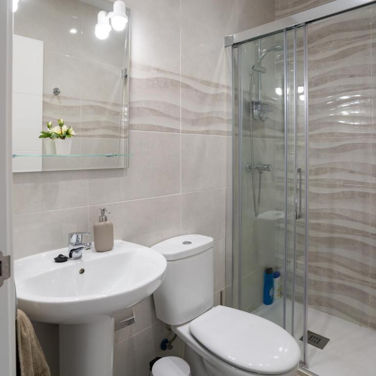 MRV Apartamento al lado de la playa con parking - Two-Bedroom Apartment - 19