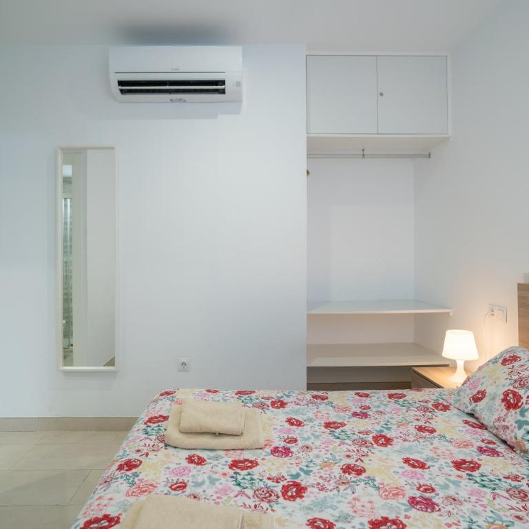 MRV Apartamento al lado de la playa con parking - Two-Bedroom Apartment - 6