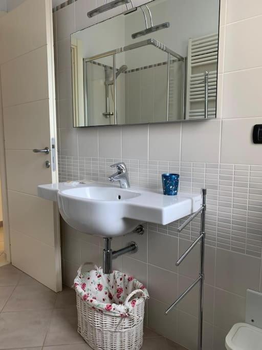 Uno Scorcio di Mare - Two-Bedroom Standard Apartment - 22