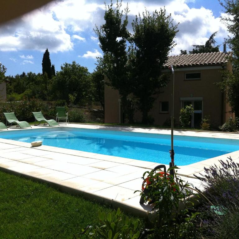 Villa neuve piscine chauffée - St Vallier de Thiey - Maison 3 Chambres - 6