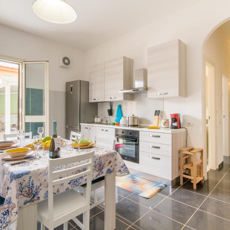 Distefano House Close To Sea - Happy Rentals - Apartment - 3