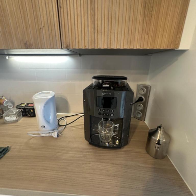 Très beau trois pièces avec vue dégagée - Appartamento con 2 Camere da Letto - 3