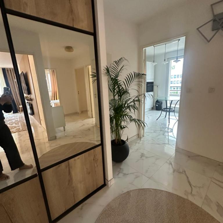 Très beau trois pièces avec vue dégagée - Appartamento con 2 Camere da Letto - 5
