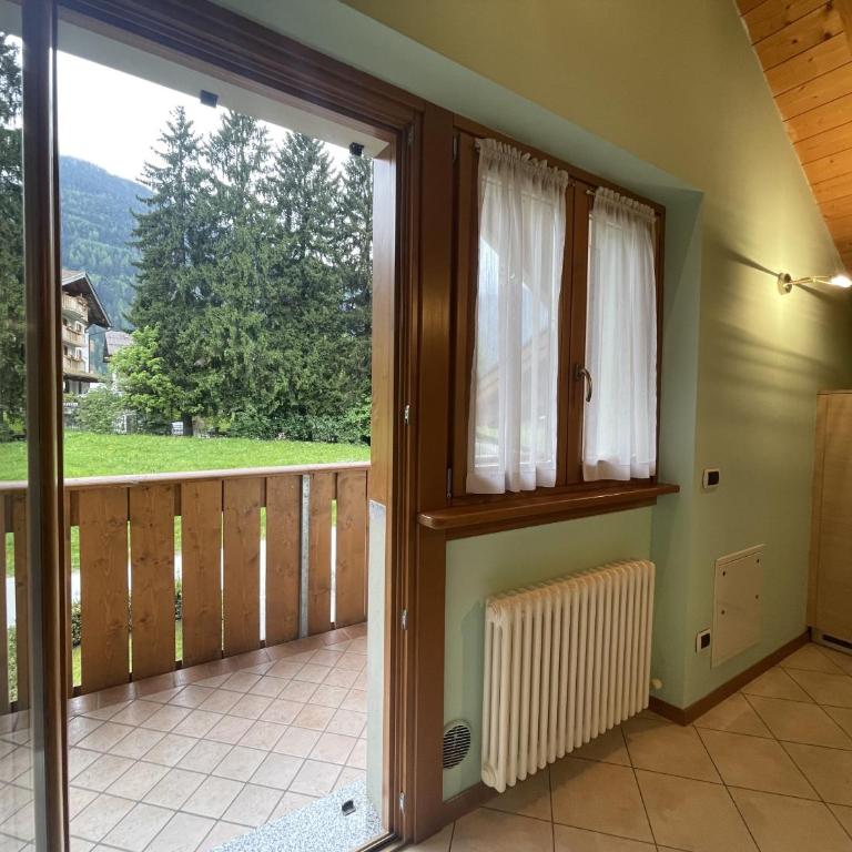 Residence Valentino - Appartamento con Vista Montagna - 7