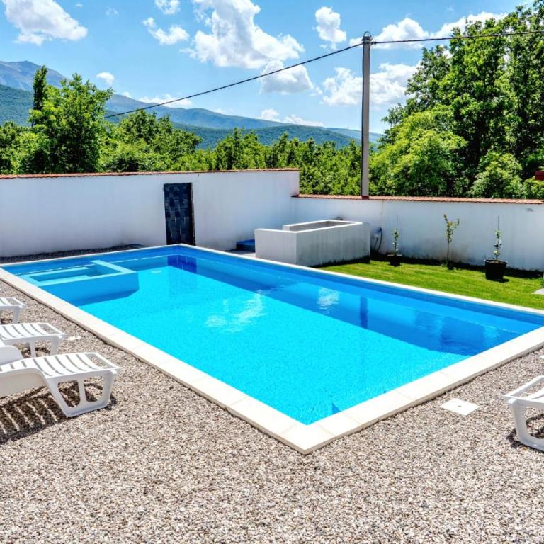 Villa Green - Two-Bedroom Villa - 9