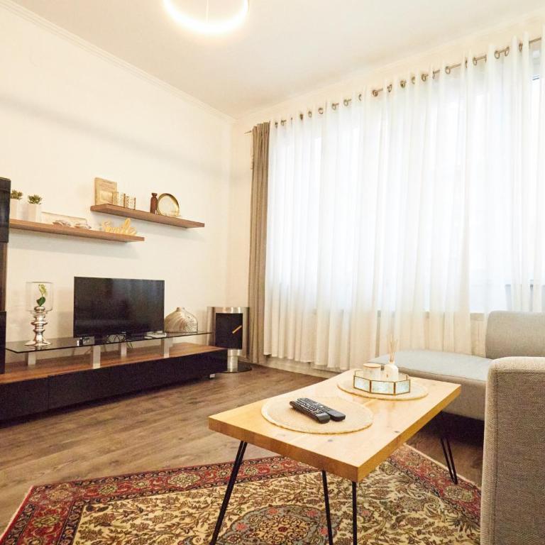Old Town Elegance Sarajevo - One-Bedroom Apartment - 1