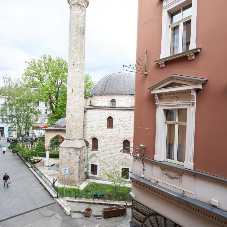 Old Town Elegance Sarajevo - One-Bedroom Apartment - 15