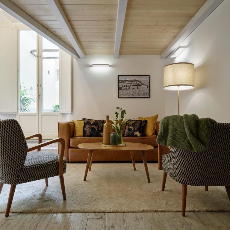 Bright 3-Bedroom Apartment with Patio in Florence Historic Center Near Duomo - Appartamento con 3 Camere da Letto - 1