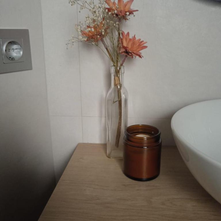 Charming & quiet apartment in Plaza del Salvador - One-Bedroom Apartment - 23