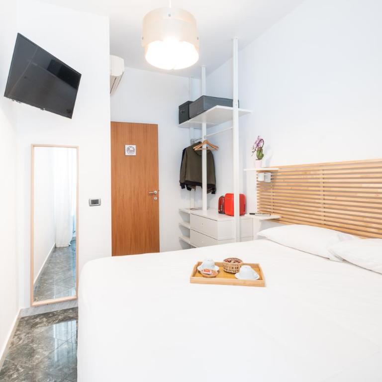 4BNB - Reale House - Double Room with Private External Bathroom - 5