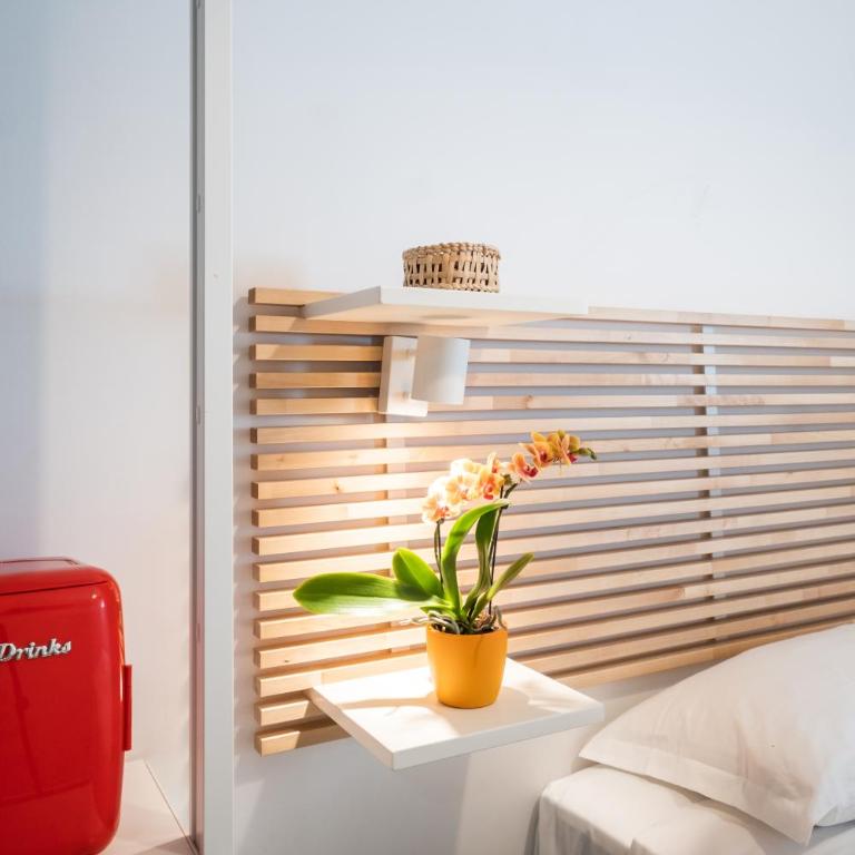 4BNB - Reale House - Double Room with Private External Bathroom - 9