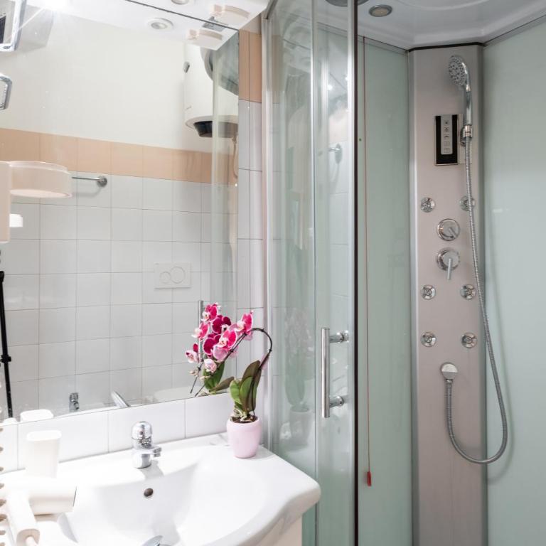 4BNB - Reale House - Triple Room - 2