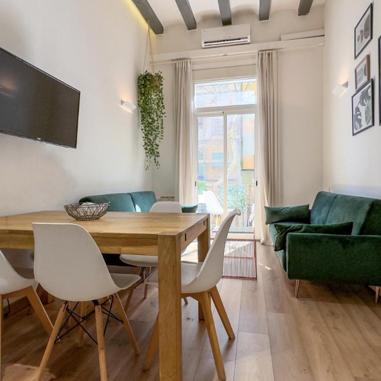 Aqua Apartment by Olala Homes - Three-Bedroom Apartment - 3