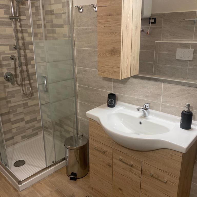 Monolocale indipendente nel quartiere residenziale Genneruxi - Appartamento con 1 Camera da Letto - 3