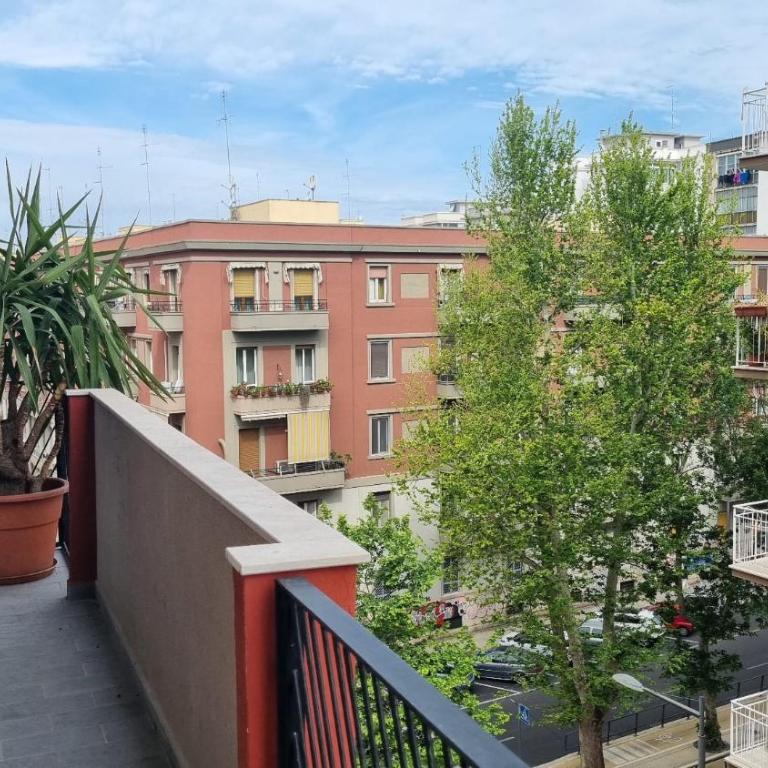Repubblica Rooms - Double Room with Balcony - 16