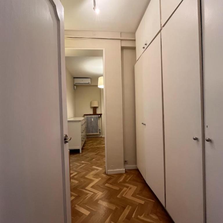 BALMES - Atico con terraza en Sant Gervasi - Three-Bedroom Apartment - 46
