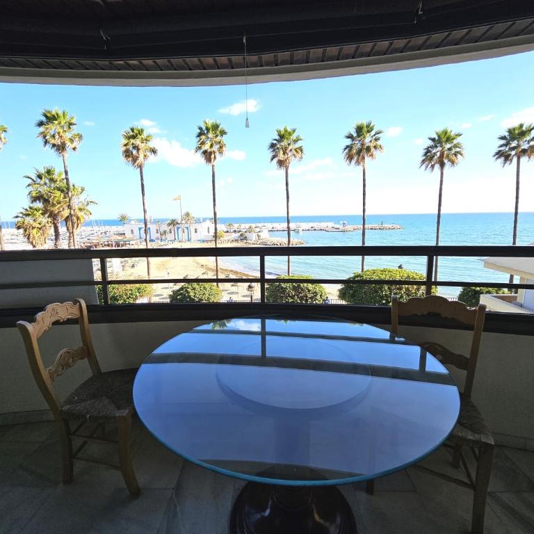 Piso Único sobre la playa en el Puerto Deportivo - Pass the Keys - Apartamento de 3 dormitorios - 36