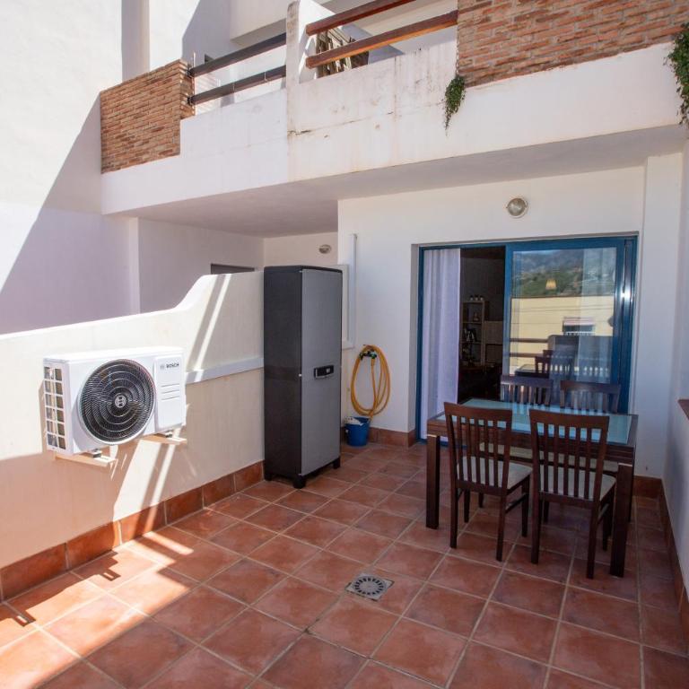Herminia - Two-Bedroom Apartment - 18