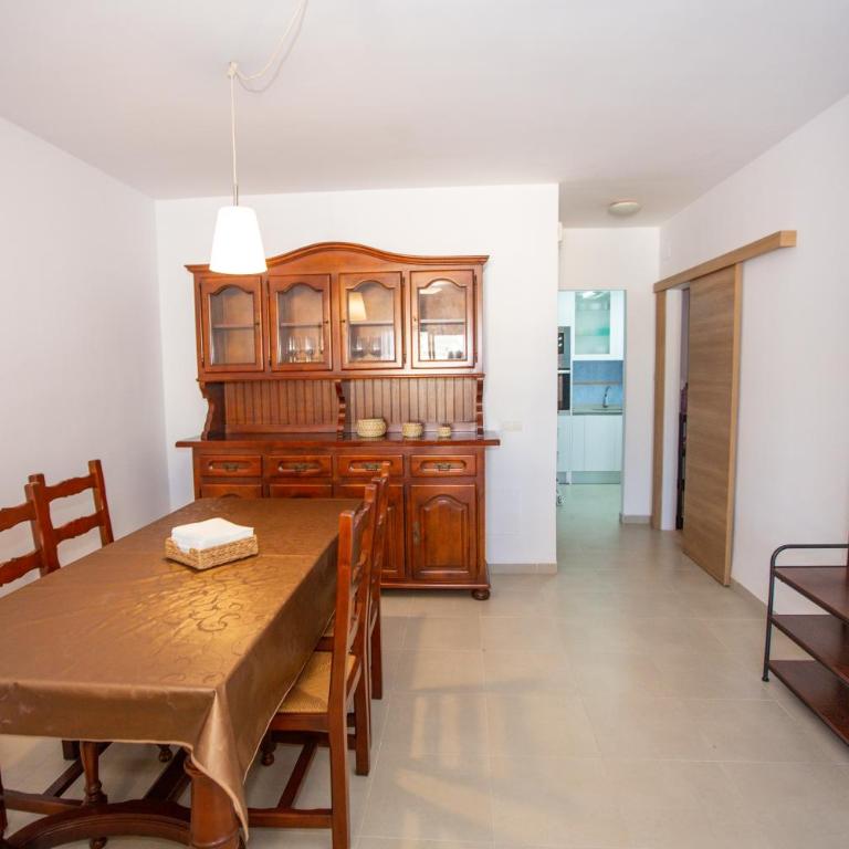 Herminia - Two-Bedroom Apartment - 39