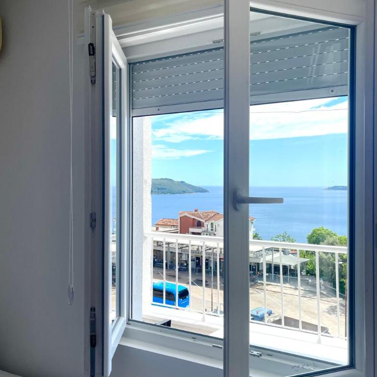 XENIA Seaview Apartment - One-Bedroom Apartment - 5