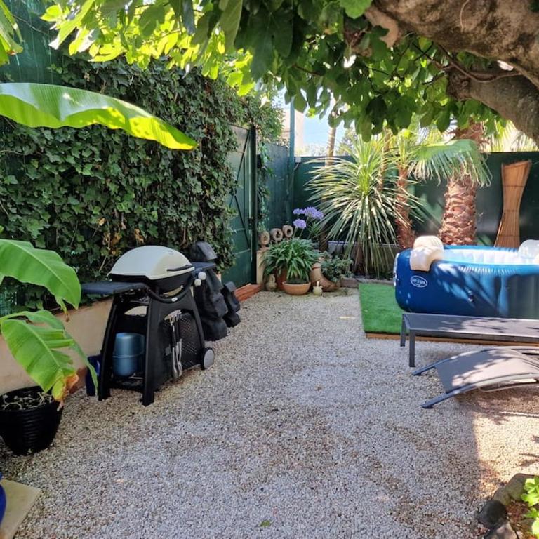 Appartement 2 Pièces proche mer calme dans villa - Apartment mit 1 Schlafzimmer - 12