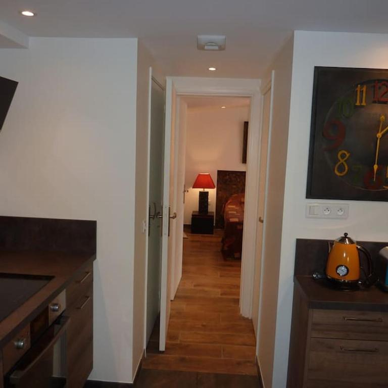 Appartement 2 Pièces proche mer calme dans villa - Apartment mit 1 Schlafzimmer - 24