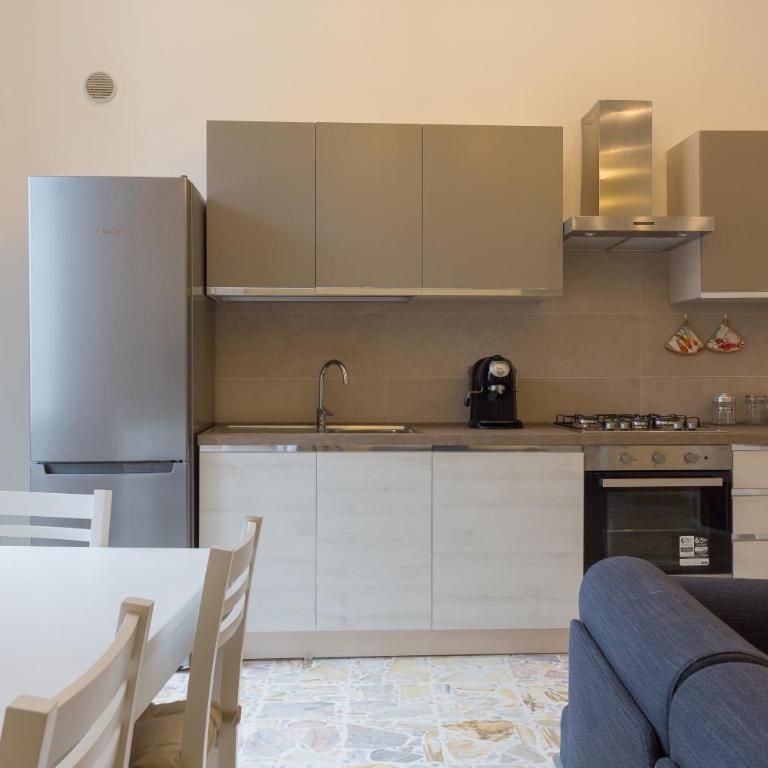 Al Corso Apartments - Camera King Deluxe - 16