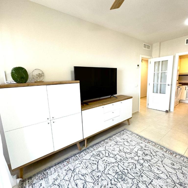Шикарный вид! - One-Bedroom Apartment - 12