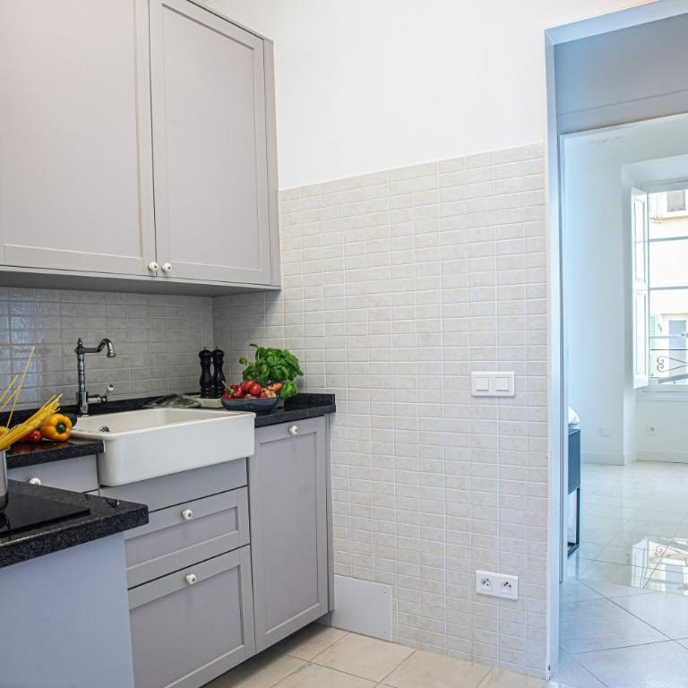 Saint Michel - Happy Rentals - Apartment with Balcony - 6