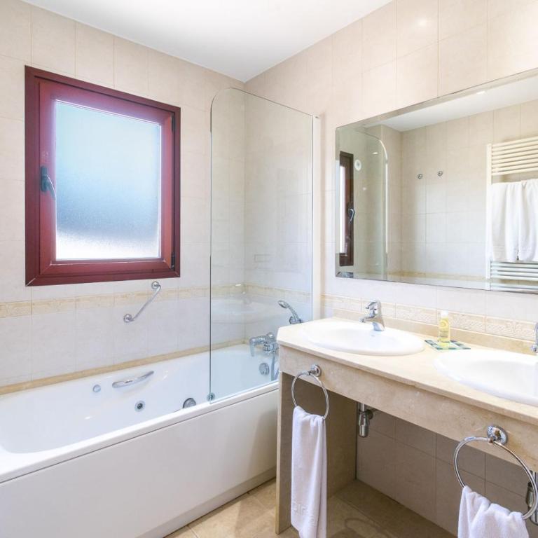 Apartamentos Albir Confort 2 dormitorios - Two-Bedroom Deluxe Apartment - 9