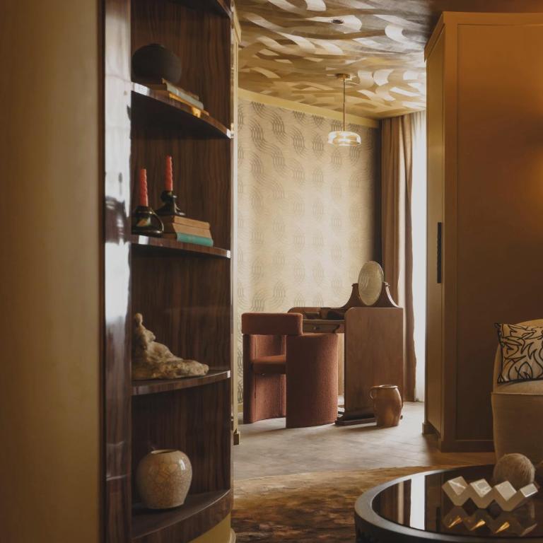 Hotel Gounod Fully Renovated - Suite Originale avec Douche, Baignoire et Terrasse - 2