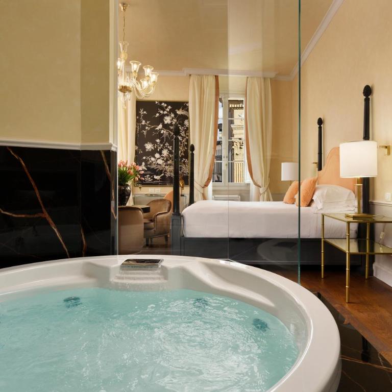 San Firenze Suites & Spa - Suite Luxury - 11