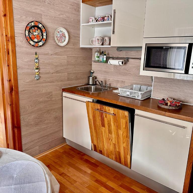 Moroder Haus - Apartment mit 2 Schlafzimmern und Balkon - 14