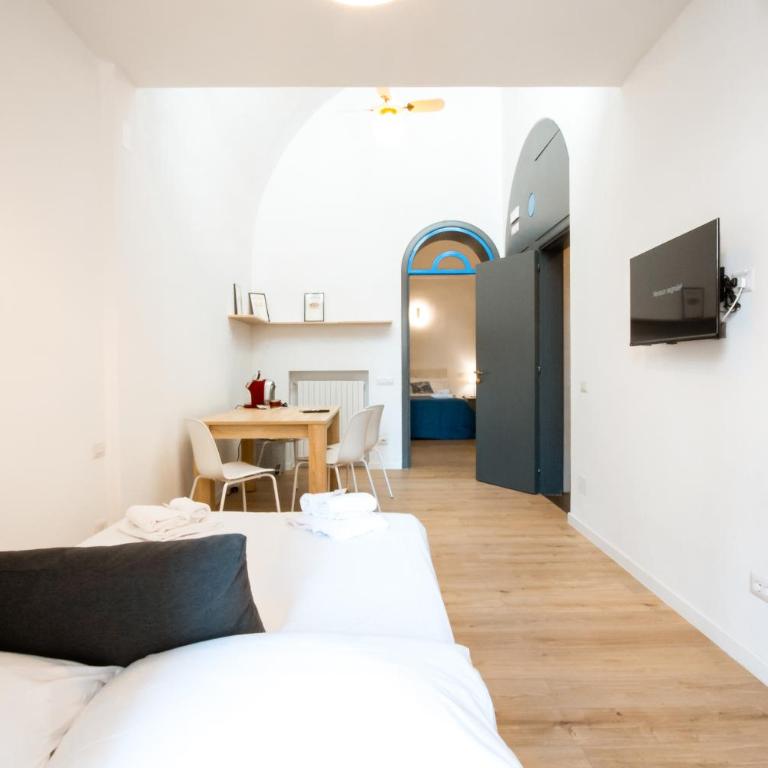 Sagarr - One-Bedroom Apartment - 10