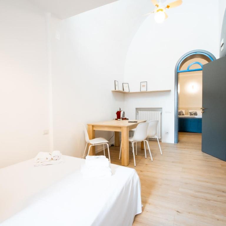 Sagarr - One-Bedroom Apartment - 8