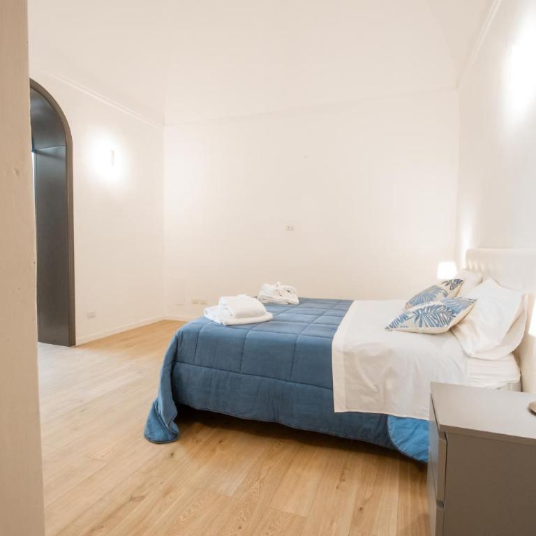 Sagarr - One-Bedroom Apartment - 2