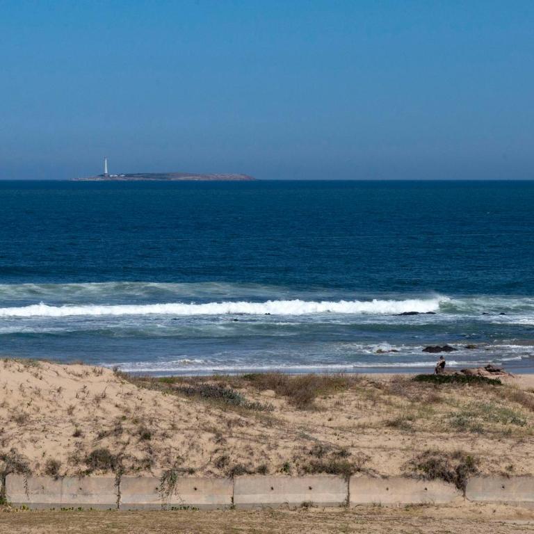 Oceana Suites en Playa Brava, vistas al mar - Five-Bedroom Apartment - 2