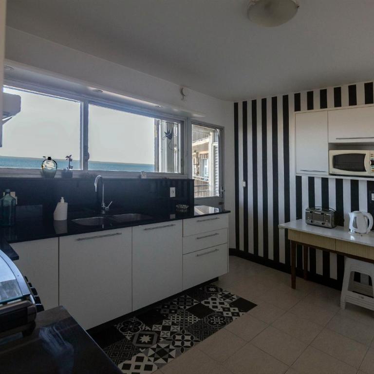 Oceana Suites en Playa Brava, vistas al mar - Five-Bedroom Apartment - 39