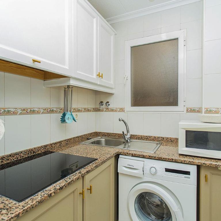 032 La Loma Magic Apart - Alicante Holiday - Apartment with Balcony - 9