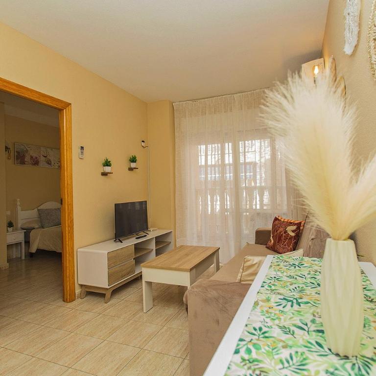 032 La Loma Magic Apart - Alicante Holiday - Apartment with Balcony - 26