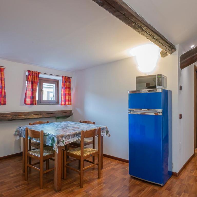 Spazioso e Comodo Appartamento in Centrale FS - AC - Appartamento con 2 Camere da Letto - 9