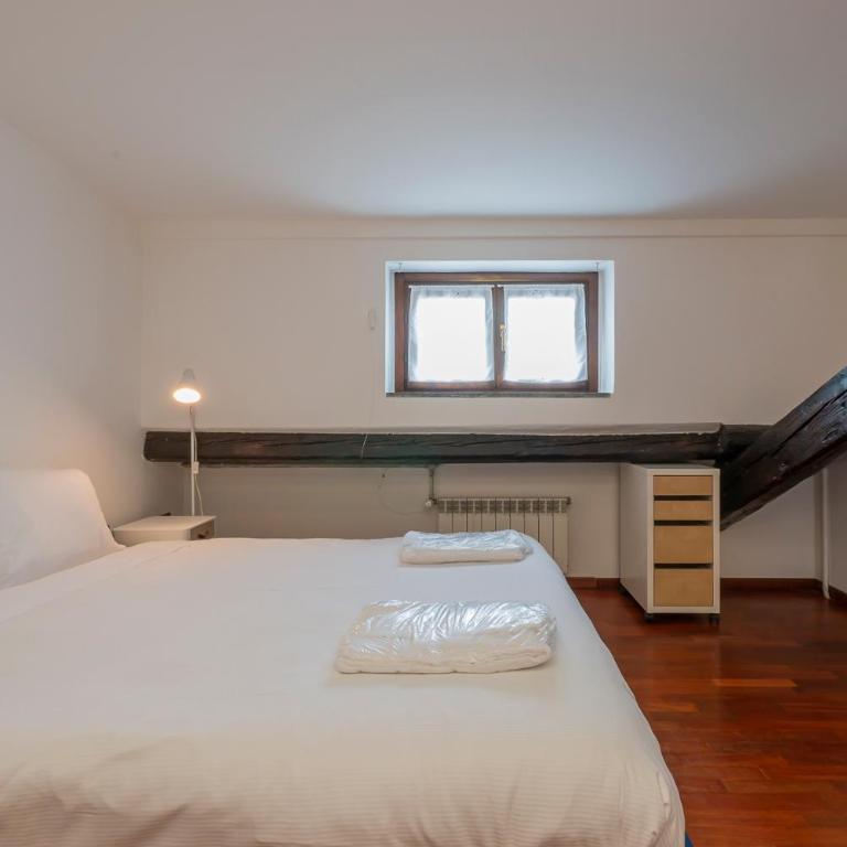 Spazioso e Comodo Appartamento in Centrale FS - AC - Appartamento con 2 Camere da Letto - 10