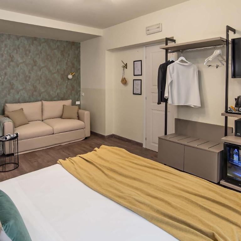 94Rooms Vatican Guest House- Scipioni - Camera Quadrupla - 3