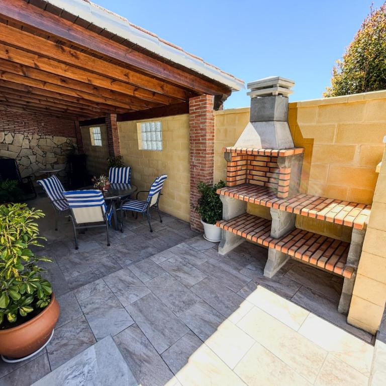 Villa Rosal- Solo familias y parejas - Chalet mit 2 Schlafzimmern (4 Erwachsene) - 8