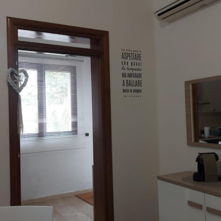OKIROS - Appartamento con 1 Camera da Letto e Vista Giardino - 20