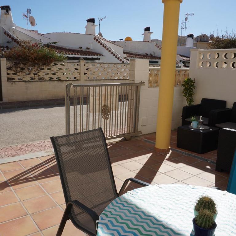 Bungalow PUEBLO MAR en Els Poblets. - Casa de 2 dormitorios - 25